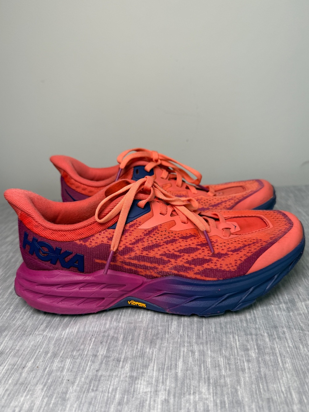 HOKA Speedgoat 5 Trail Running Shoes Festival Fuchsia Camellia Size 7.5